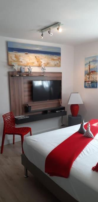 Hebergement Chambre D'Hotes Grau Du Roi Mas Des Marines Piscine Adult Only 勒格罗-迪鲁瓦 外观 照片
